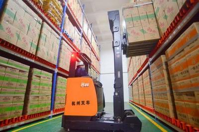 川內首家中糧食用油工廠復工，日產200噸保障食用油供應